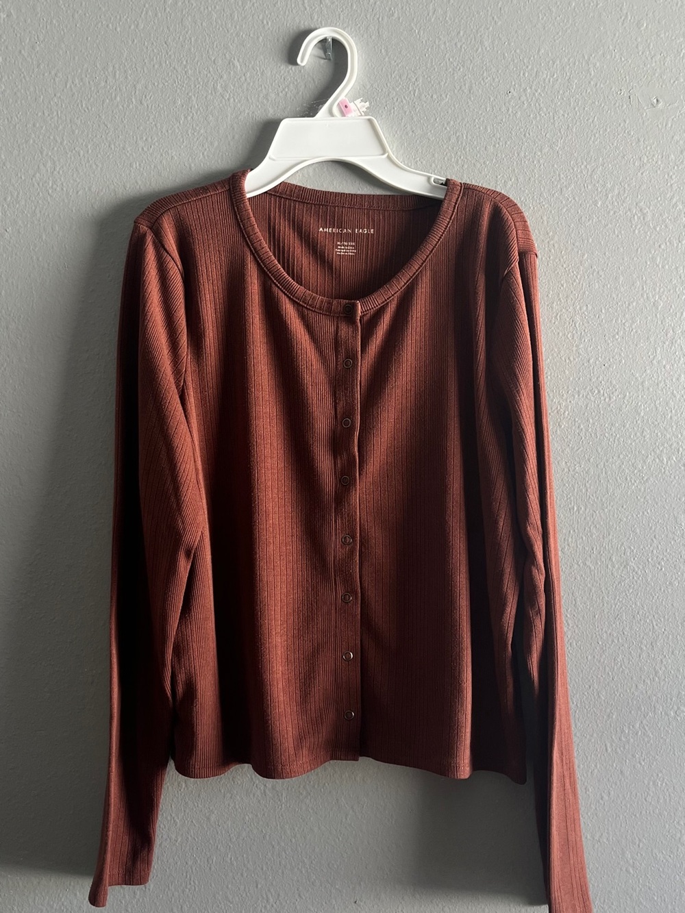 American Eagle Outfitters Button-Front Ribbed Cardigan - Rust Brown large